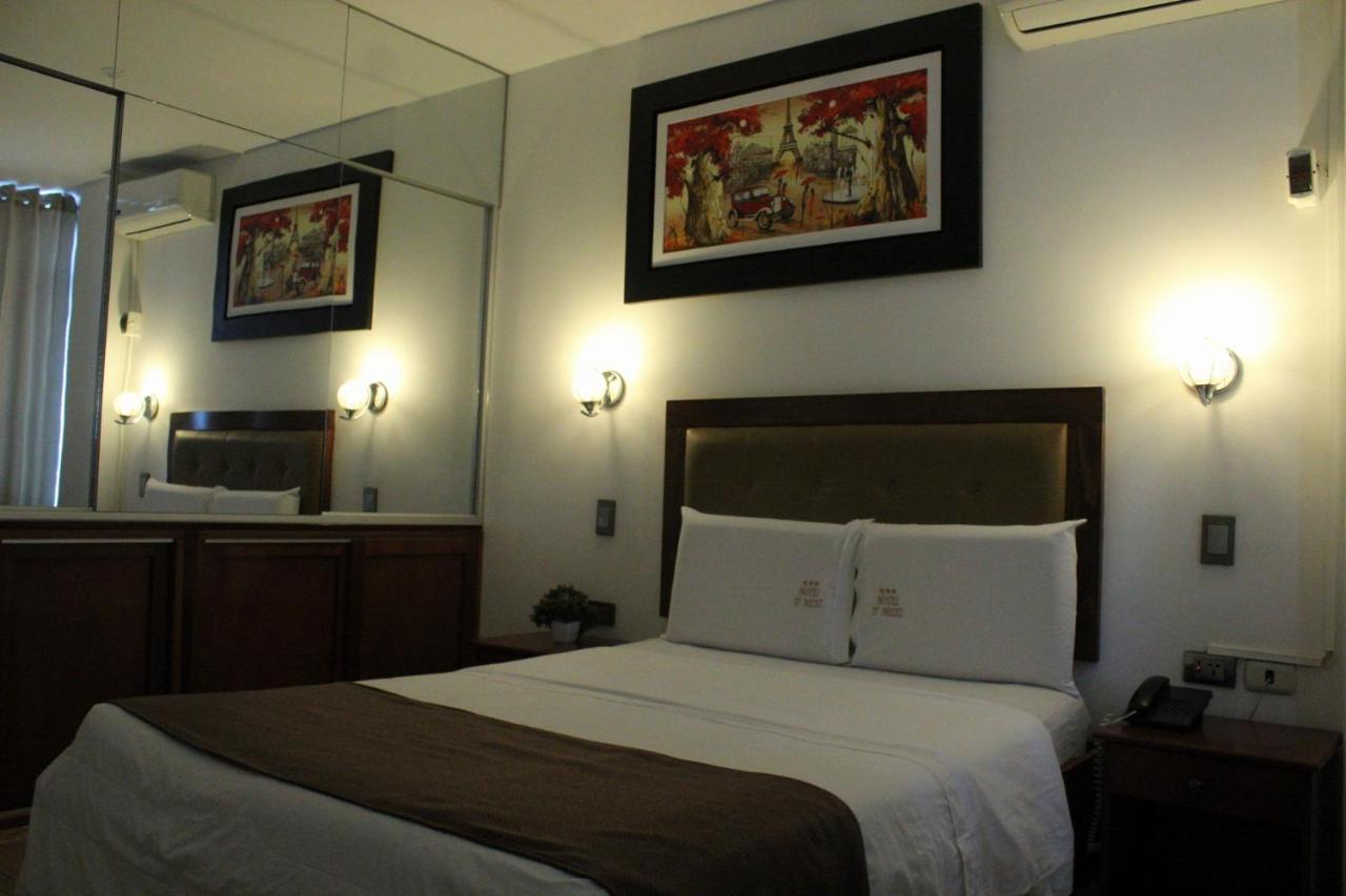 D'Milez Hotel ปูแอร์โต มัลโดนาโด ภายนอก รูปภาพ