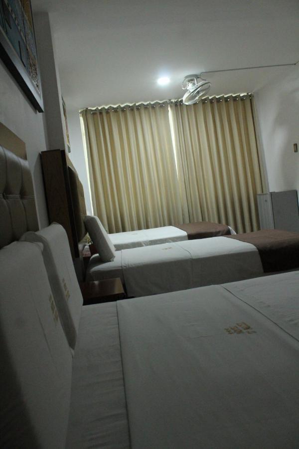 D'Milez Hotel ปูแอร์โต มัลโดนาโด ภายนอก รูปภาพ