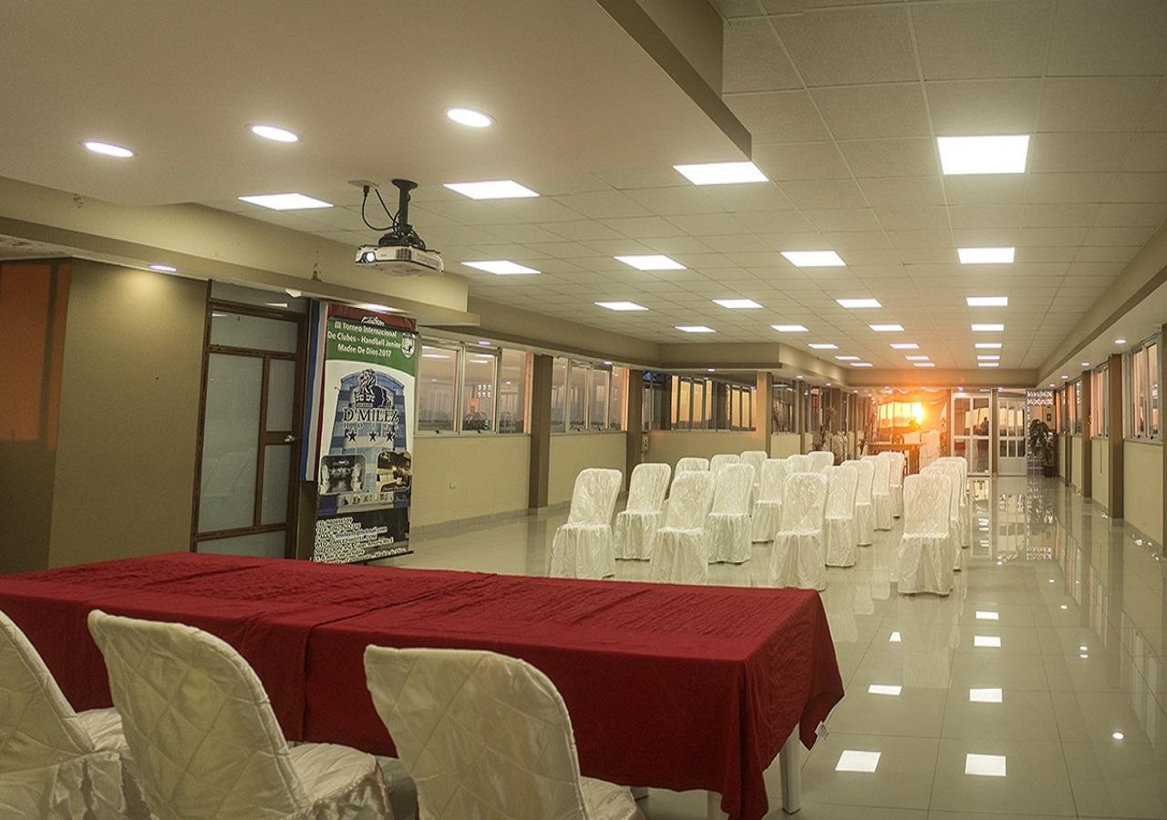 D'Milez Hotel ปูแอร์โต มัลโดนาโด ภายนอก รูปภาพ