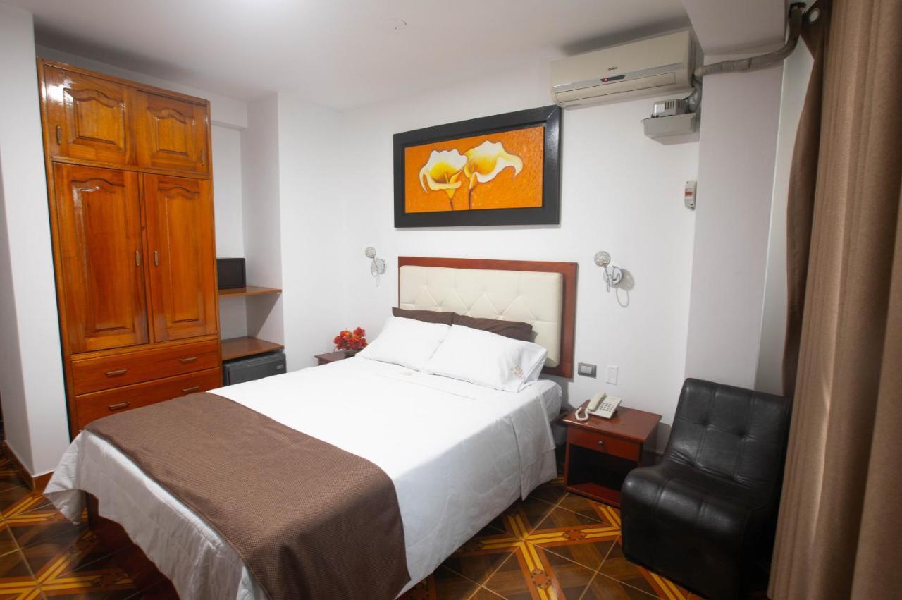 D'Milez Hotel ปูแอร์โต มัลโดนาโด ภายนอก รูปภาพ